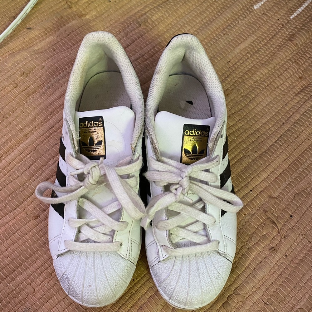 Adidas Superstar